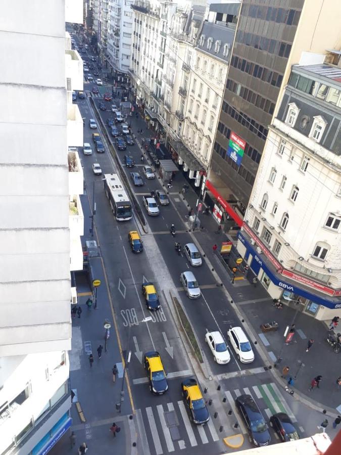4 Ventanales Sobre La Avenida Corrientes Lägenhet Buenos Aires Exteriör bild